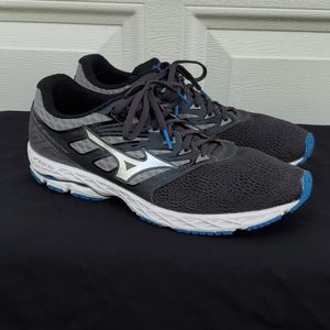 Mizuno Wave Shadow